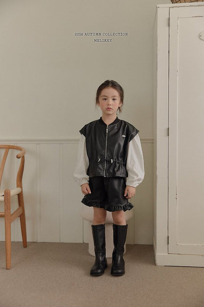[PRE-ORDER] Faux Leather Shorts