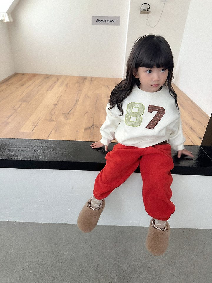 [PRE-ORDER] Fluffy Sweatshirts