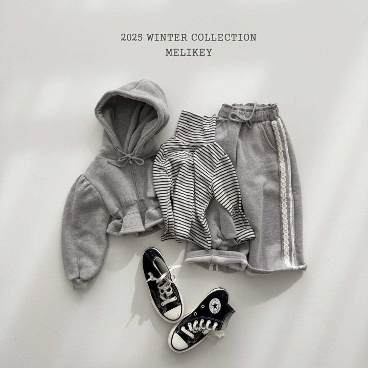 [PRE-ORDER] Crop Frill Hoodie Jacket