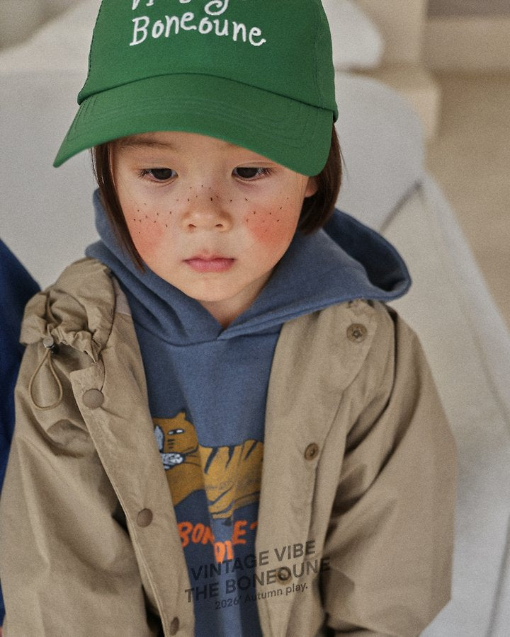 [PRE-ORDER] Square Windbreaker