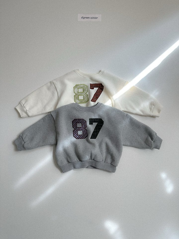 [PRE-ORDER] Fluffy Sweatshirts