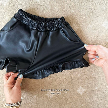 [PRE-ORDER] Faux Leather Shorts