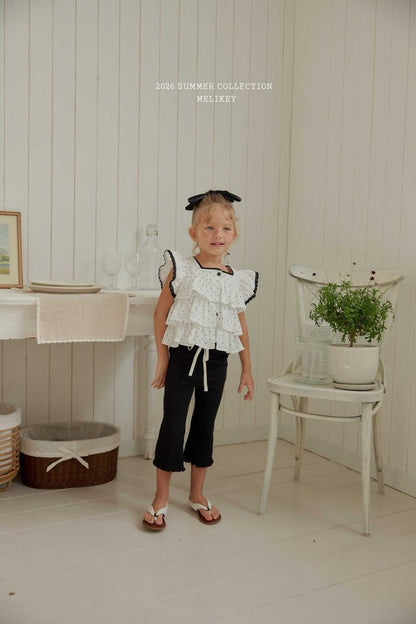 [PRE-ORDER] Dot Can Can Blouse