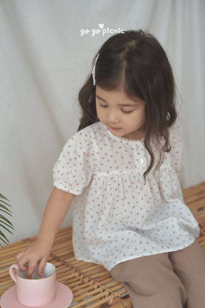 [PRE-ORDER] Momo Blouse