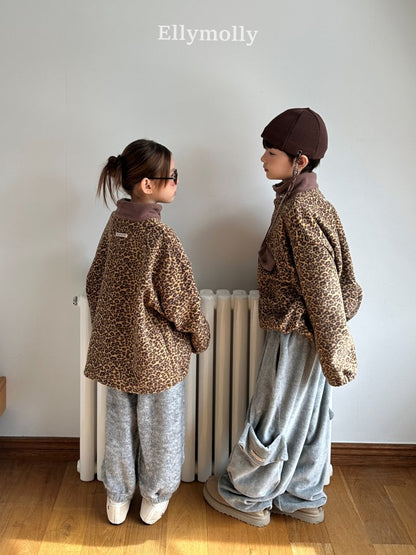 [PRE-ORDER] Leo Anorak Sweatshirts