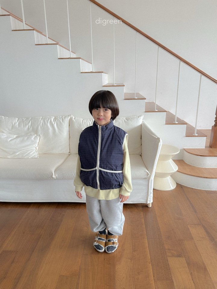 [PRE-ORDER] Reversible Vest