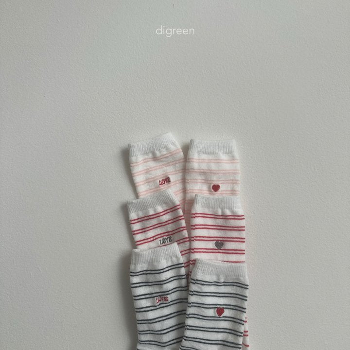 [PRE-ORDER] Stripe Love Socks Set