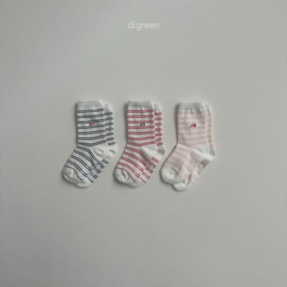 [PRE-ORDER] Stripe Love Socks Set