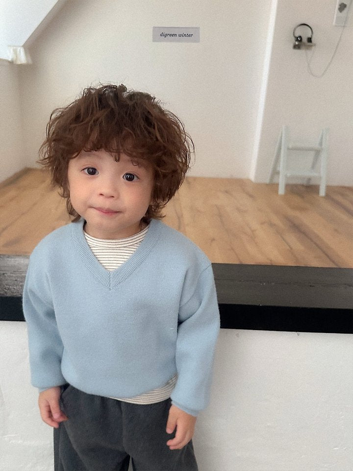 [PRE-ORDER] Cozy V Neck Sweater Top