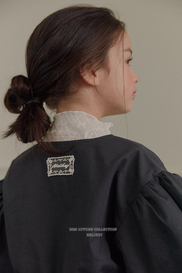 [PRE-ORDER] Momo Frill Trench Coat
