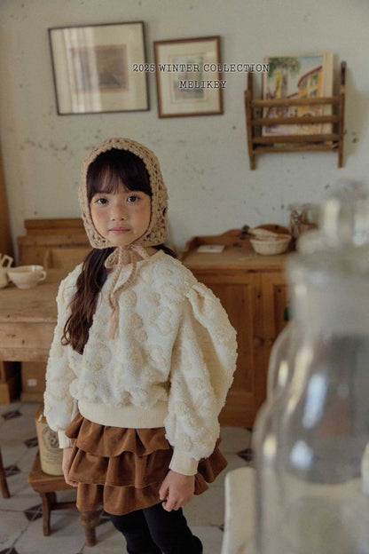 [PRE-ORDER] Fluffy Puff Sweatshirts