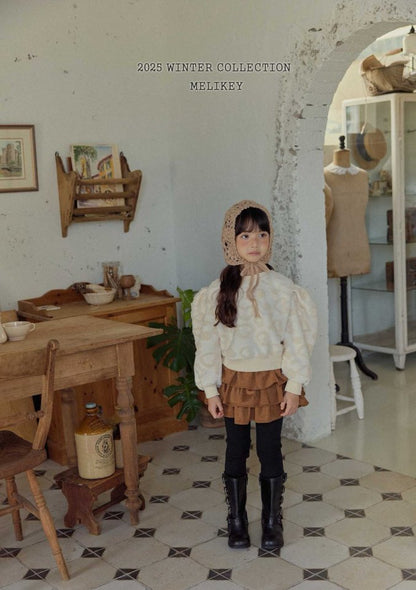 [PRE-ORDER] Fluffy Puff Sweatshirts