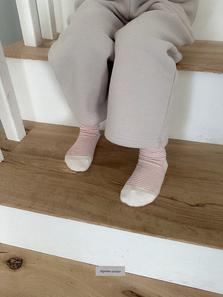 [PRE-ORDER] Walnut Socks Set