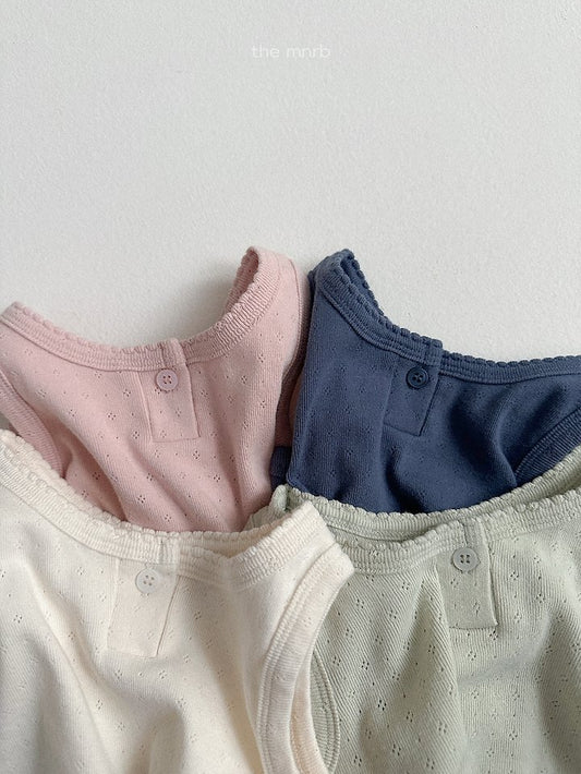 [PRE-ORDER] Emily Sleeveless T-Shirts