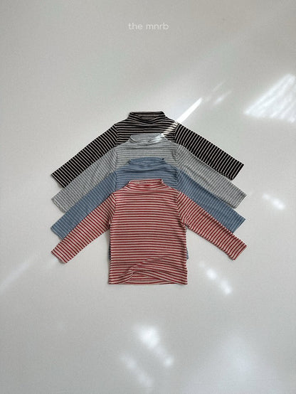 [PRE-ORDER] Merry Half Turtleneck T-Shirts