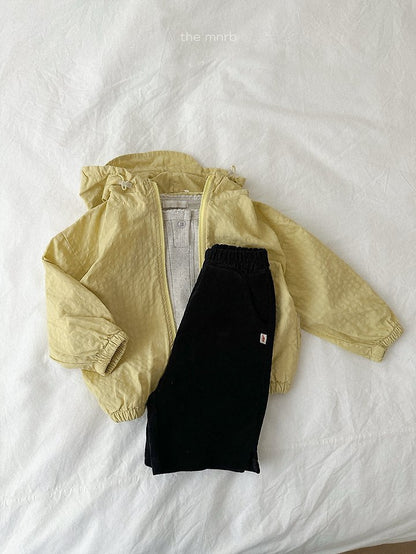 [PRE-ORDER] Corduroy Capri Pants