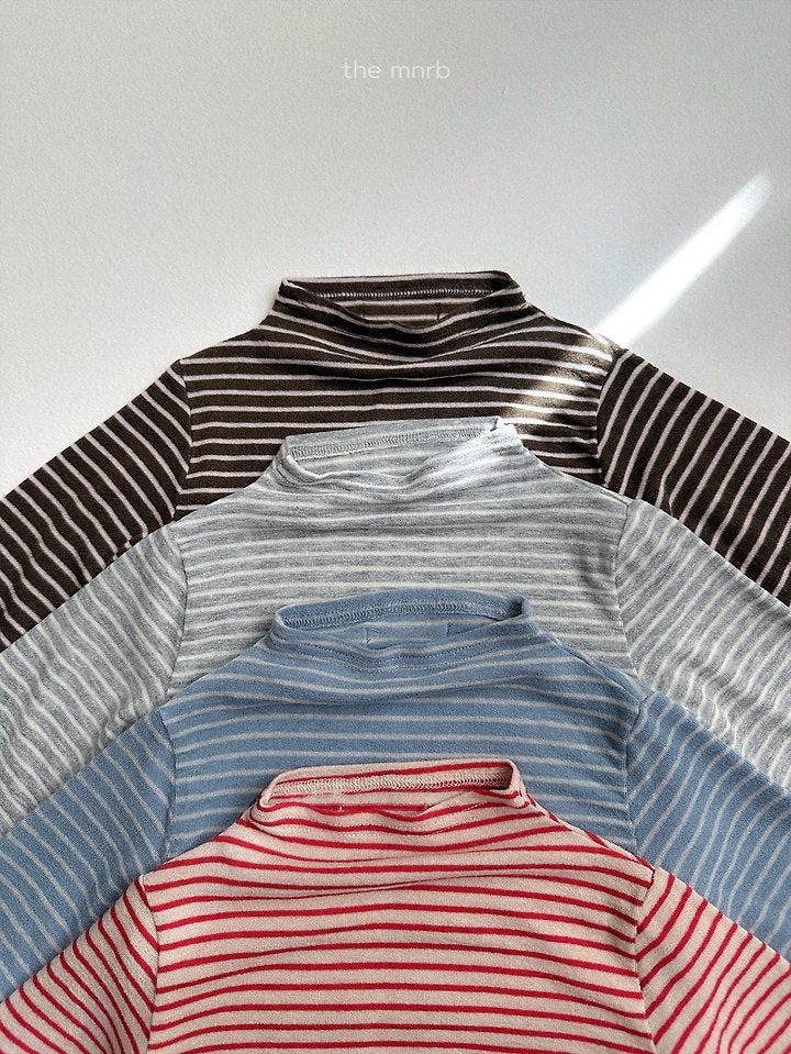 [PRE-ORDER] Merry Half Turtleneck T-Shirts