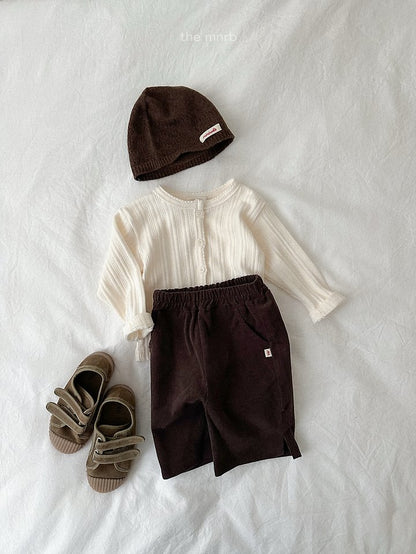 [PRE-ORDER] Corduroy Capri Pants