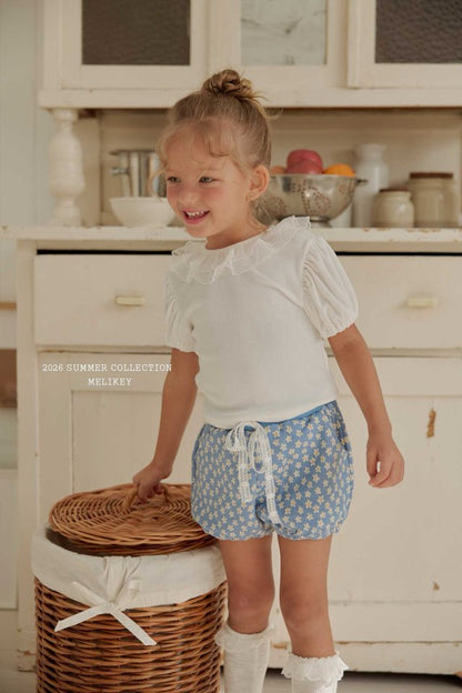 [PRE-ORDER] Mini Daisy Shorts