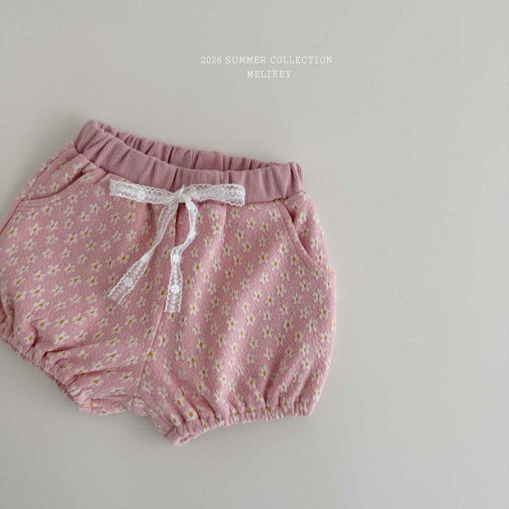 [PRE-ORDER] Mini Daisy Shorts