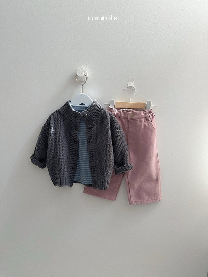 [PRE-ORDER] Merry Half Turtleneck T-Shirts