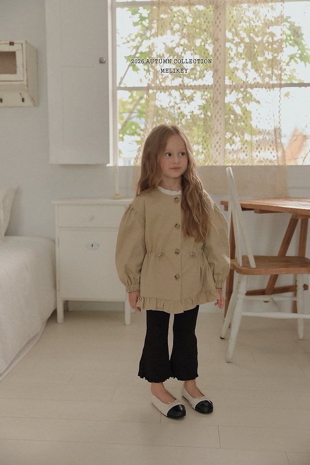 [PRE-ORDER] Momo Frill Trench Coat