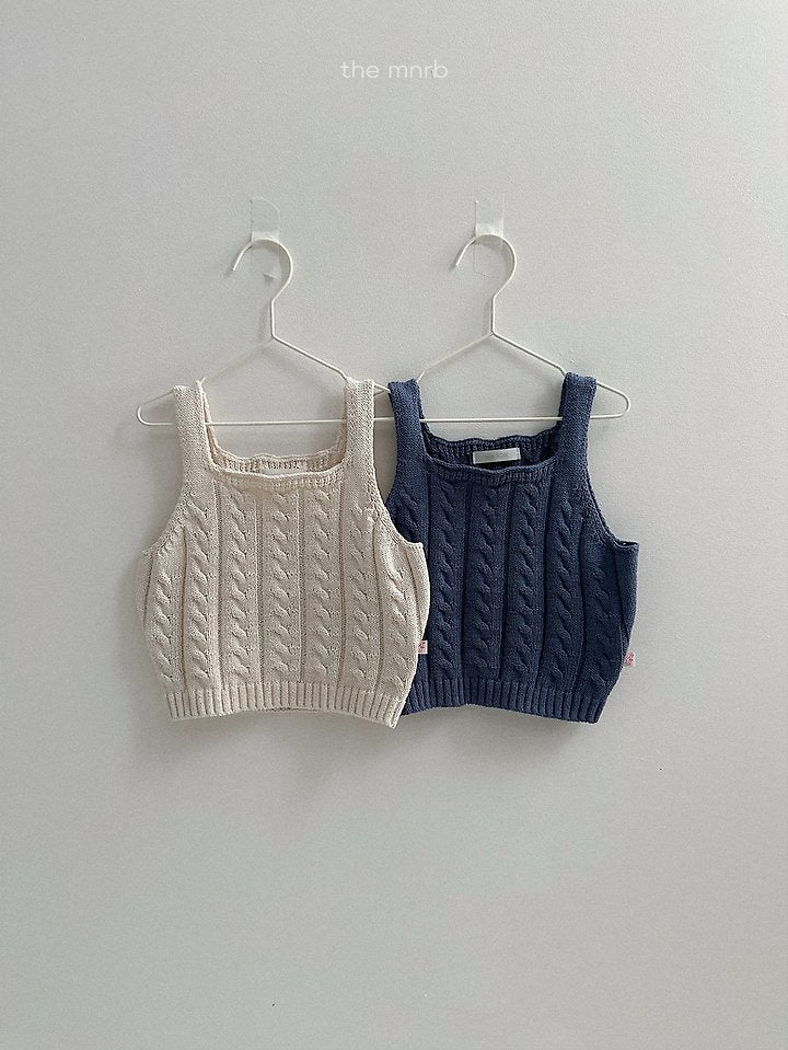 [PRE-ORDER] Cable Sweater Vest Top
