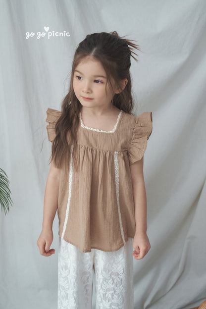 [PRE-ORDER] Lily Blouse