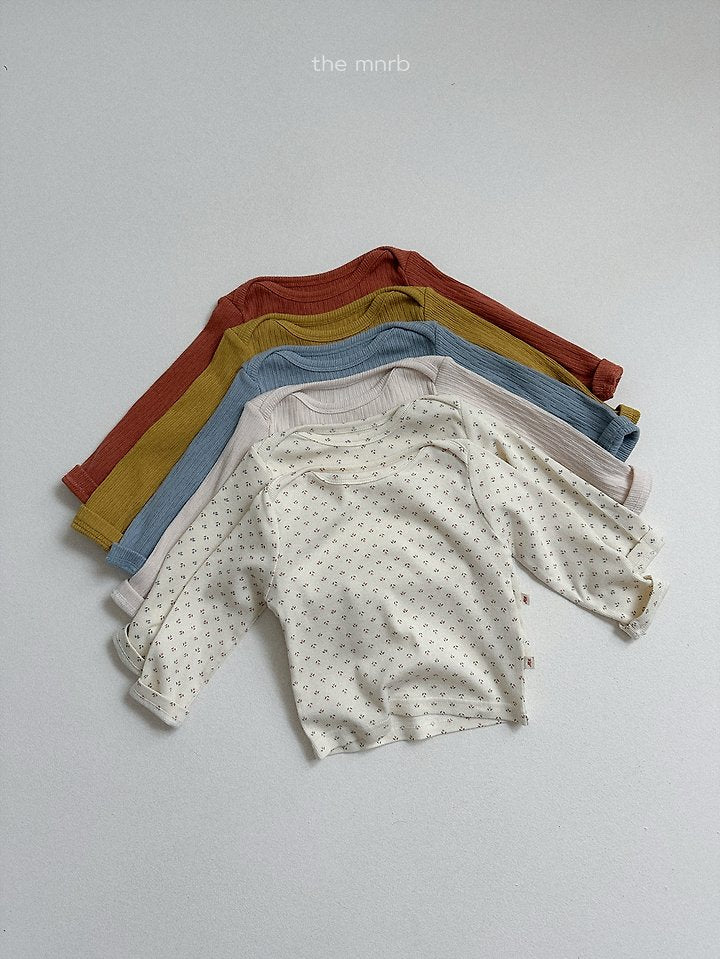 [PRE-ORDER] Critic Ribbed T-Shirts