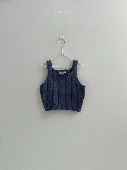 [PRE-ORDER] Cable Sweater Vest Top