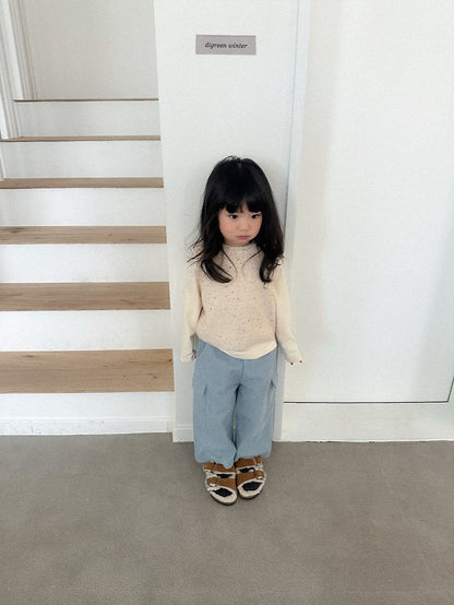 [PRE-ORDER] Benny Sweater Vest