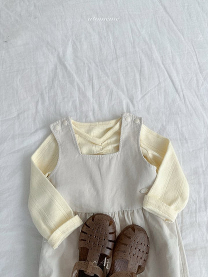[PRE-ORDER] Lily Shirring T-Shirts