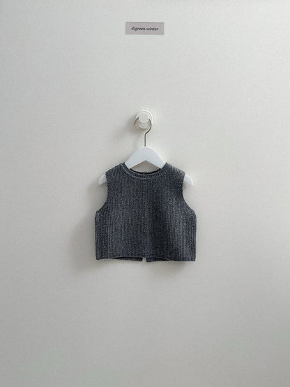 [PRE-ORDER] Benny Sweater Vest