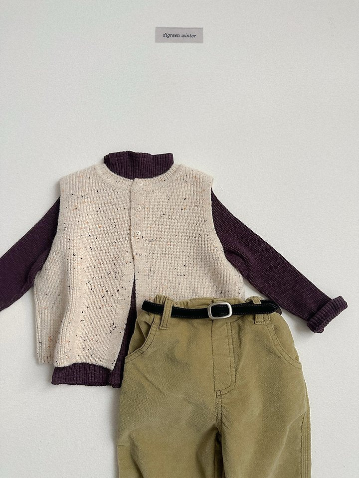 [PRE-ORDER] Benny Sweater Vest