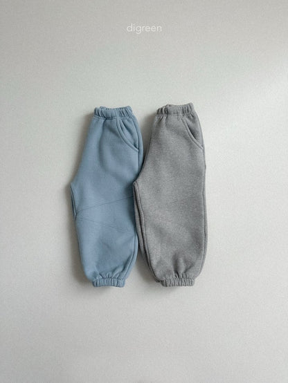[PRE-ORDER] Triangle Jogger Pants