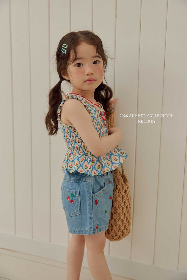[PRE-ORDER] Mini Cherry Shorts