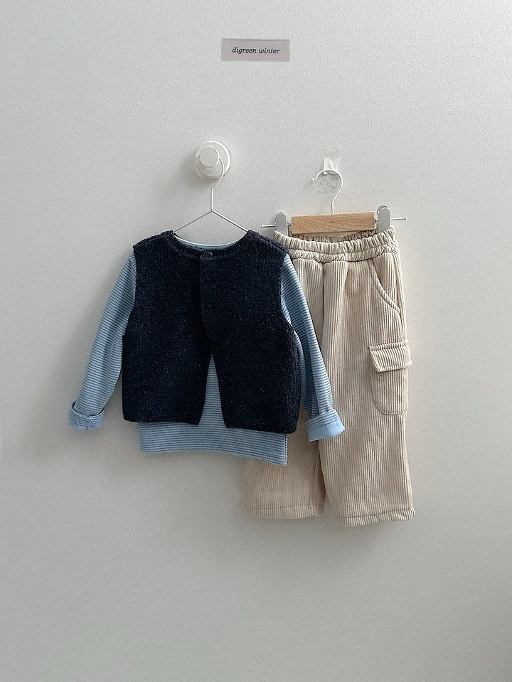[PRE-ORDER] Benny Sweater Vest