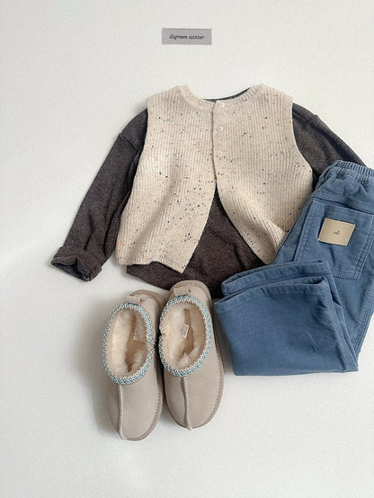 [PRE-ORDER] Benny Sweater Vest