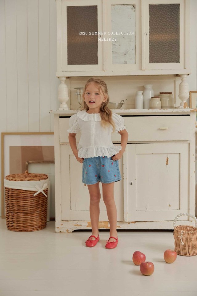 [PRE-ORDER] Mini Cherry Shorts