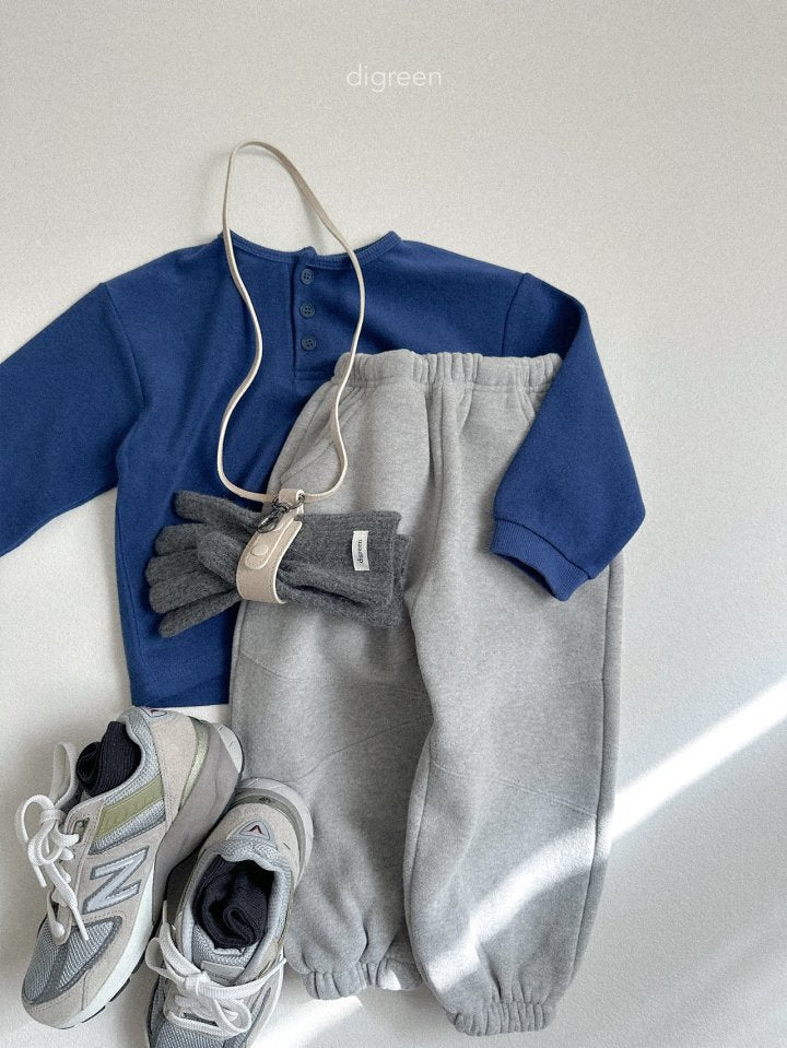 [PRE-ORDER] Triangle Jogger Pants