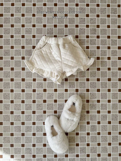 [PRE-ORDER] Quilted Frill Shorts