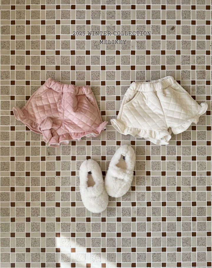 [PRE-ORDER] Quilted Frill Shorts