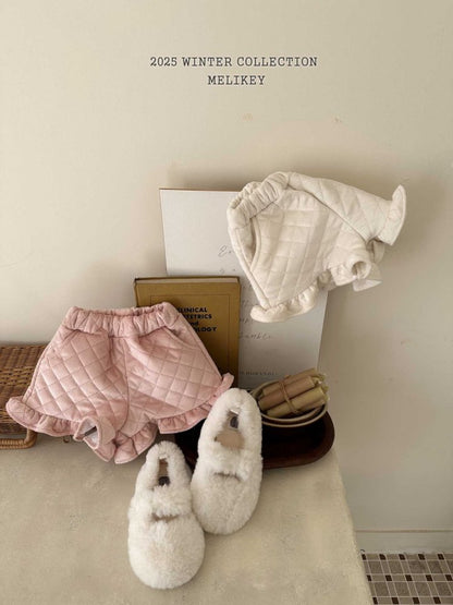 [PRE-ORDER] Quilted Frill Shorts