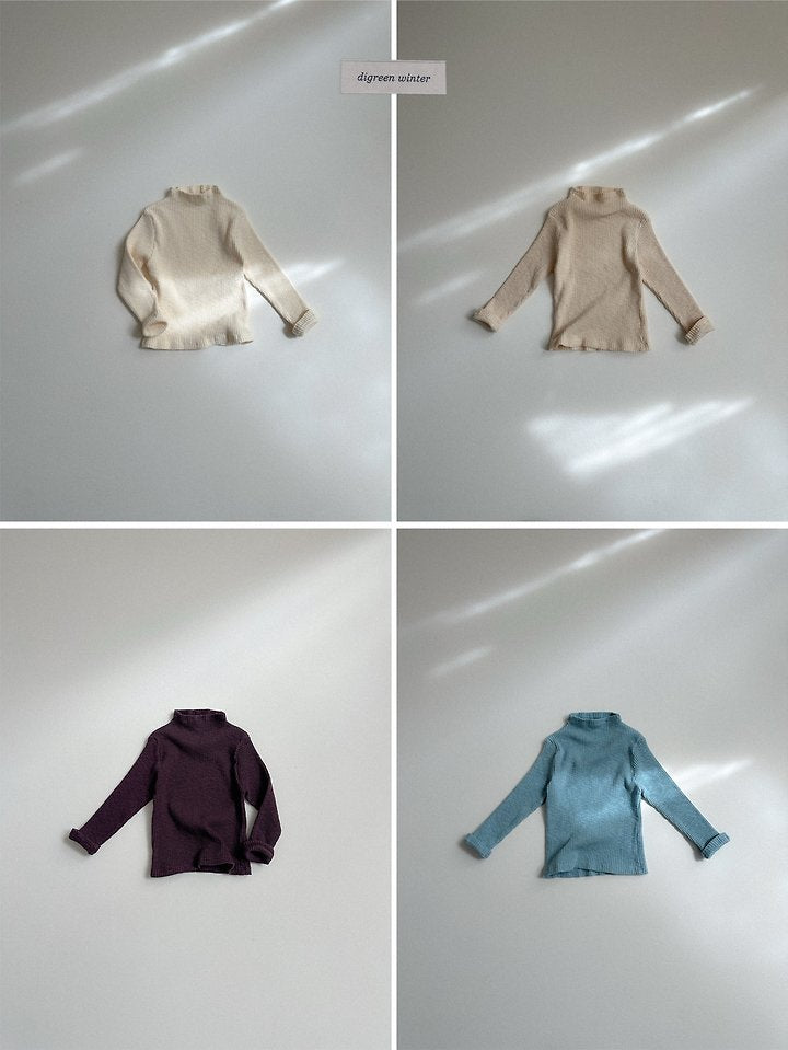 [PRE-ORDER] Taupe Turtleneck T-Shirts