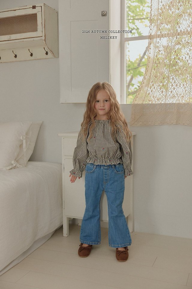 [PRE-ORDER] Hazel Blouse
