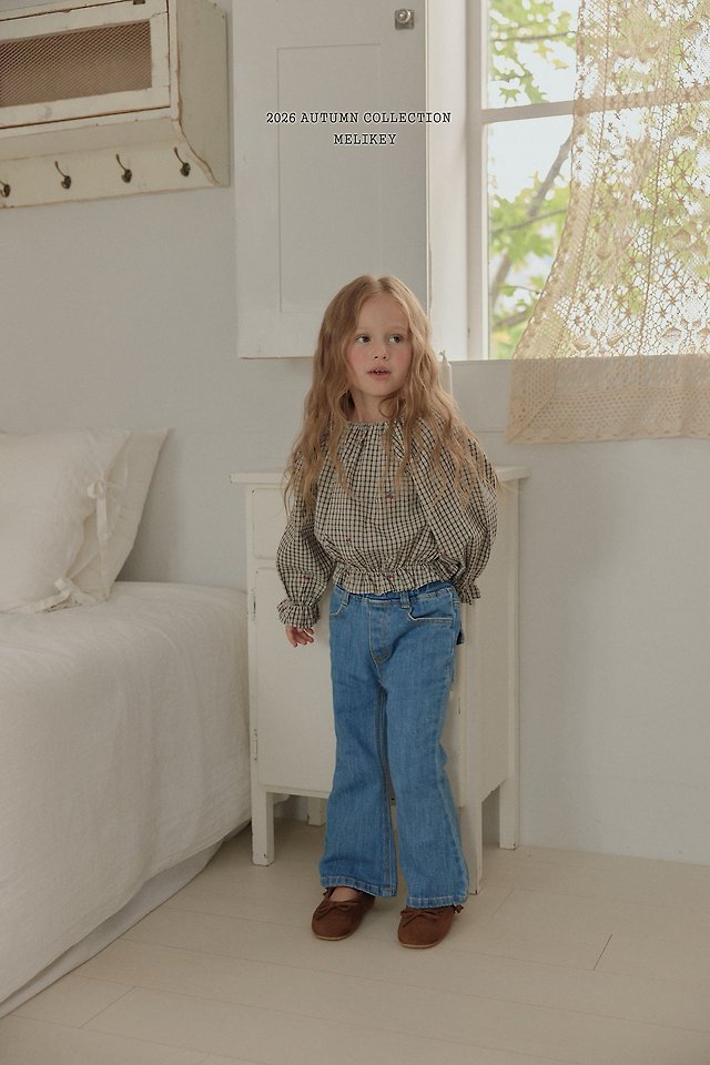 [PRE-ORDER] Hazel Blouse