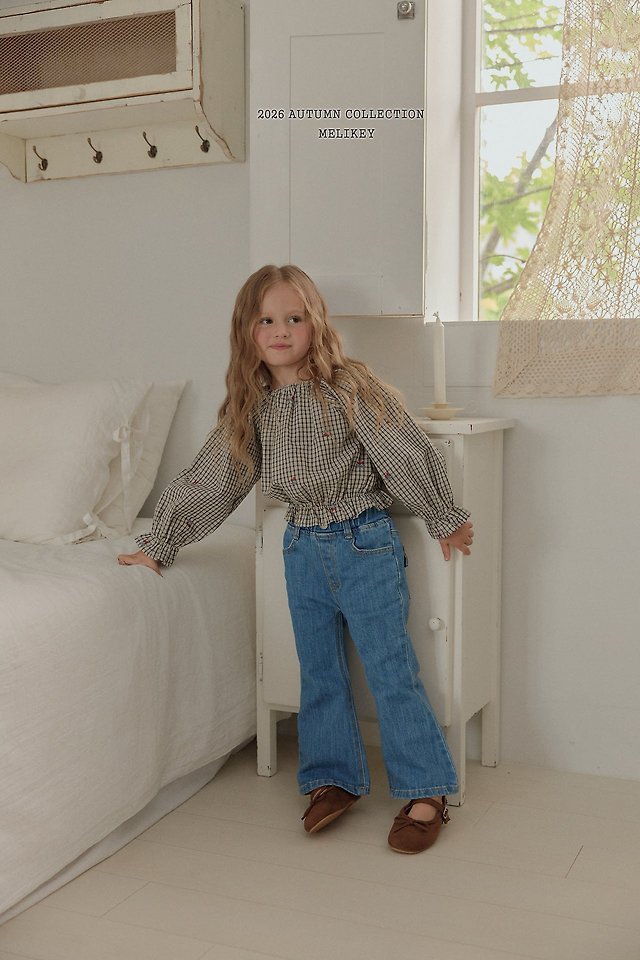 [PRE-ORDER] Hazel Blouse