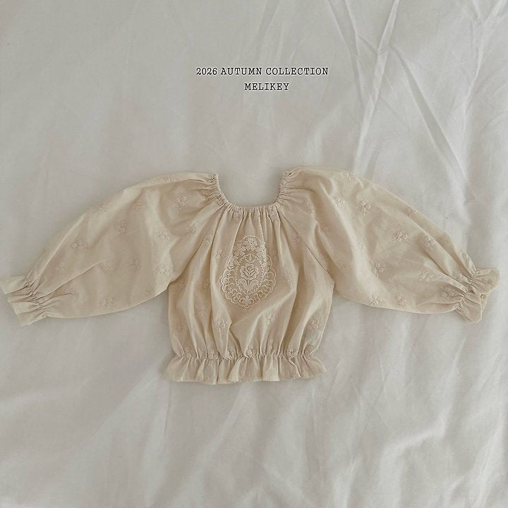 [PRE-ORDER] Hazel Blouse