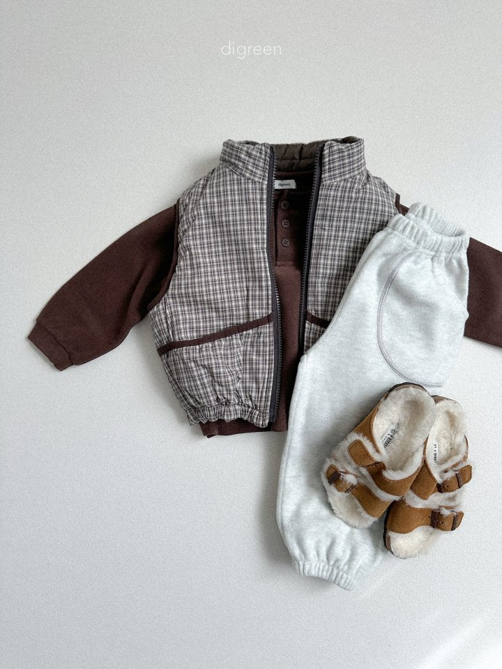 [PRE-ORDER] Button T-Shirts