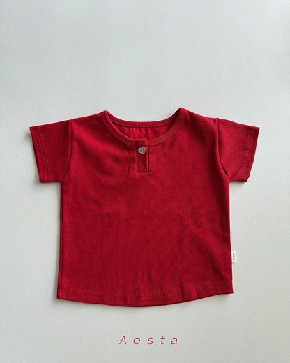 [PRE-ORDER] Heart Button T-Shirts